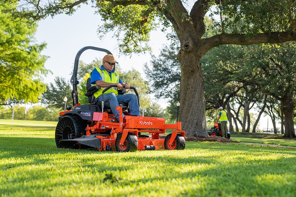 muroto Titan® ZXM5475 137 cm Zero Turn Riding Mower 76530 | Toro
